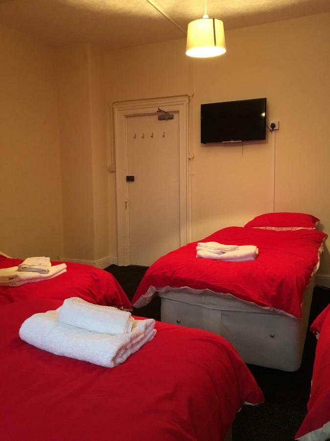 The Glenbuck Hotel Anfield Liverpool Bagian luar foto